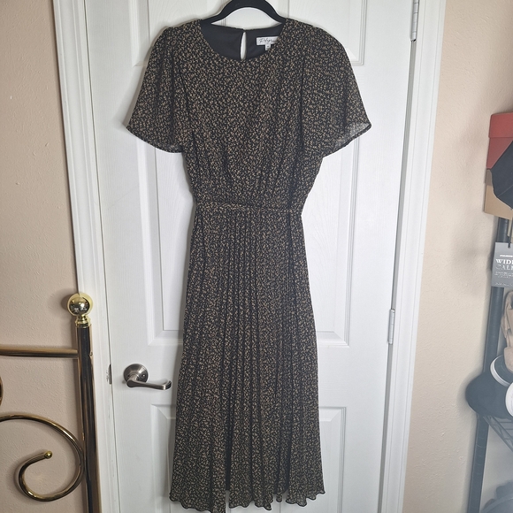 Polagram Maternity Black Floral Midi Dress Size Medium - Picture 3 of 9